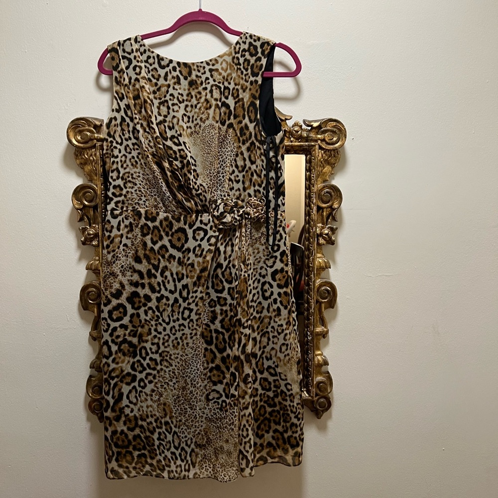 Jones New York animal print illusion  wrap dress knee length
